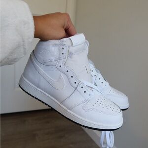 Nike Air Jordan 1 Retro High OG White Sneakers